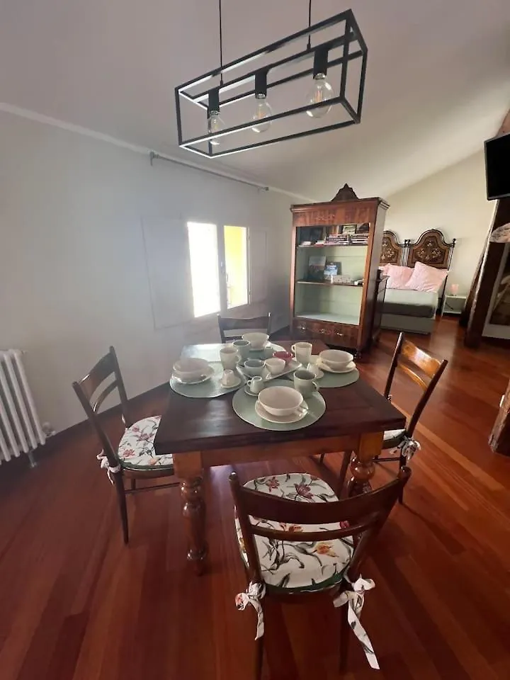 Suite Sm51 Strada Maggiore 51 Болонья Италия