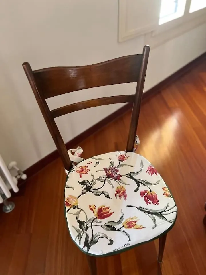 Suite Sm51 Strada Maggiore 51 Болонья 0*,  Италия