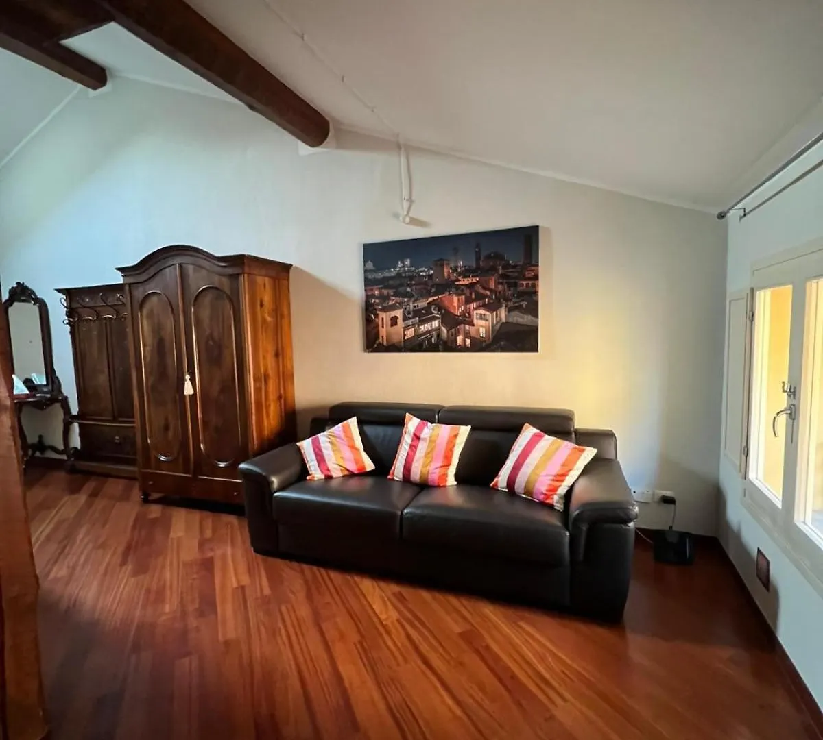 Suite Sm51 Strada Maggiore 51 Болонья 0*,